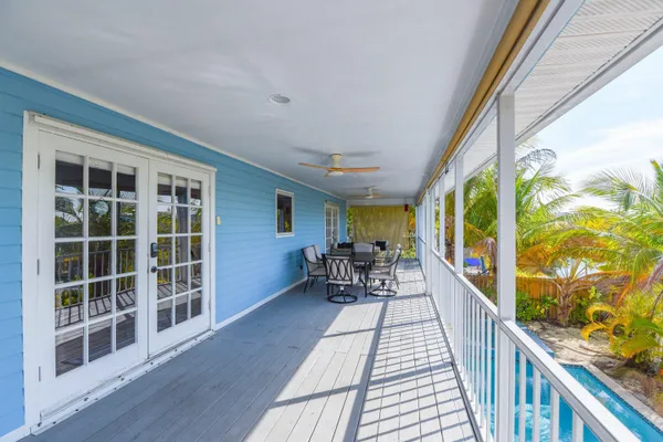 $900,000 | 216 Newfound Boulevard, Big Pine Key, FL 33043