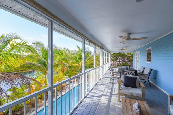 $900,000 | 216 Newfound Boulevard, Big Pine Key, FL 33043