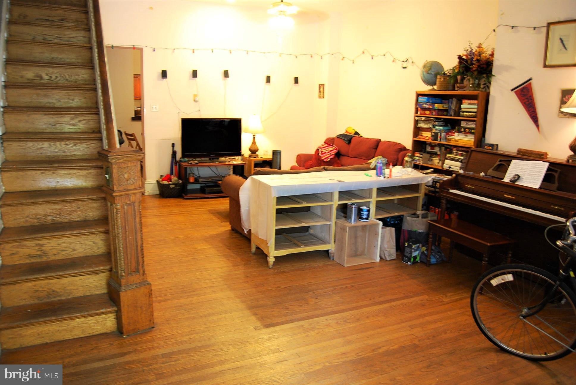 233 South 45th Street Philadelphia, PA 19104 - Photo 4 of 23