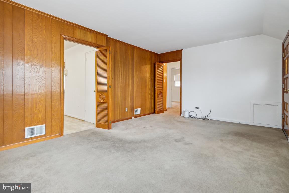 12719 Gould Road Silver Spring, MD 20906 - Photo 7 of 37
