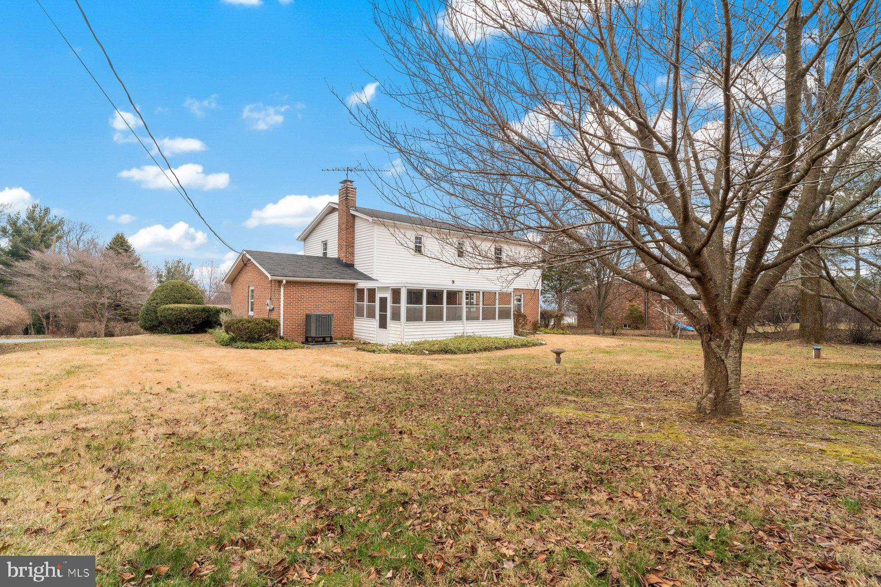 5811 Meadow Drive Frederick, MD 21702 - Photo 32 of 33 Rear yard
