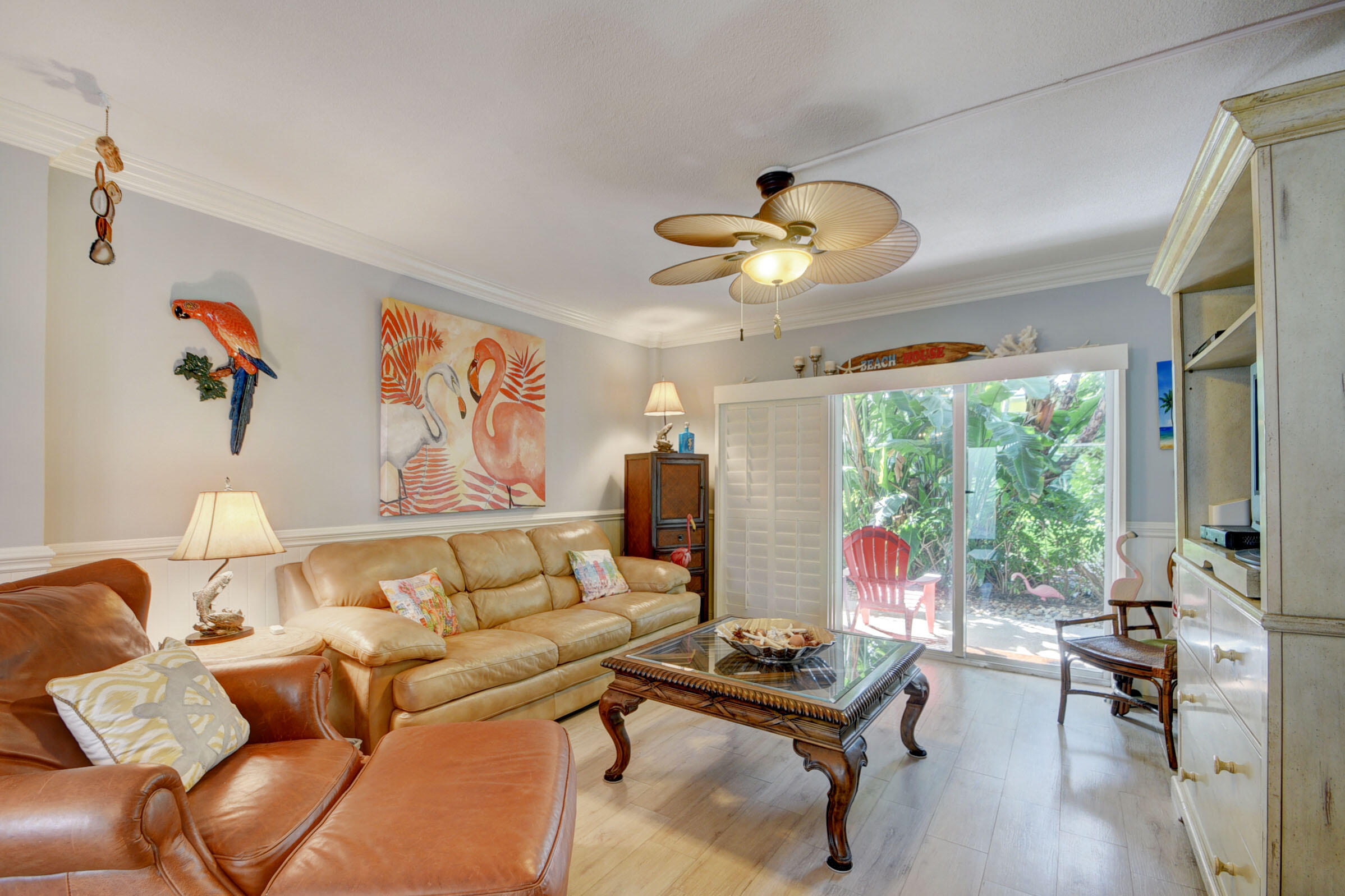 6520 North Ocean Boulevard, Unit 3 Ocean Ridge, FL 33435 - Photo 12 of 36 Living