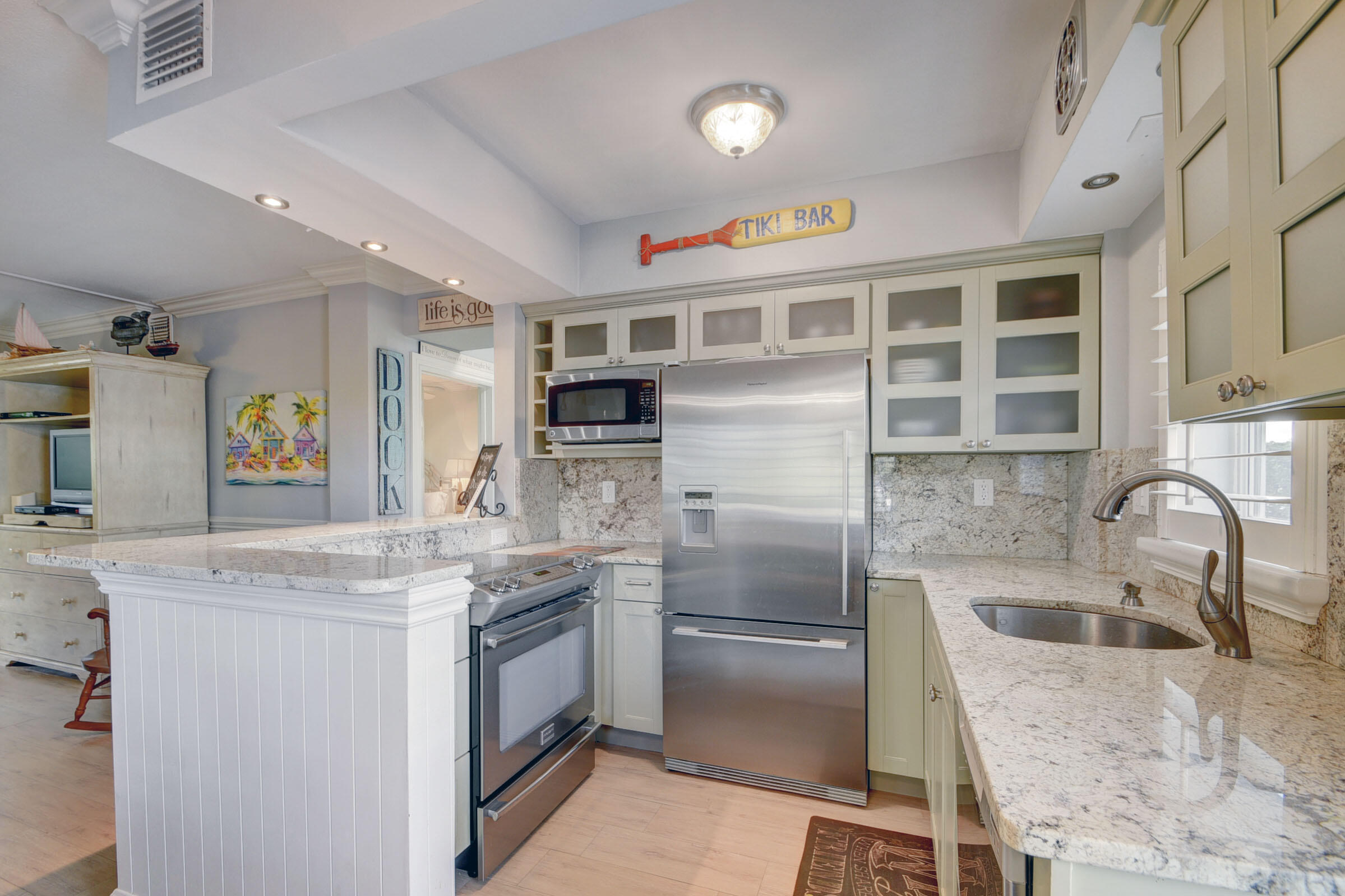 6520 North Ocean Boulevard, Unit 3 Ocean Ridge, FL 33435 - Photo 7 of 36 Kitchen