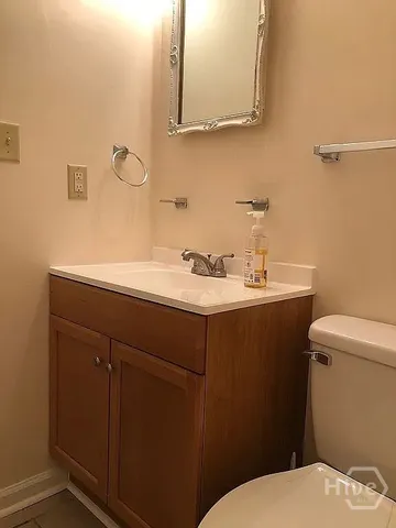 $1,075 | 370 Jockey Club Drive, Athens, GA 30605