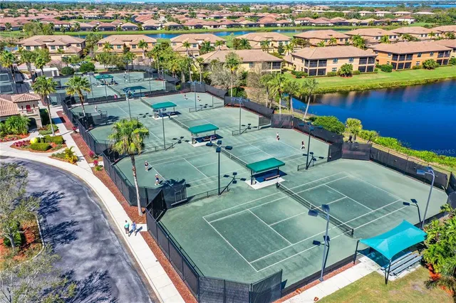 $385,000 | 7149 River Hammock Drive, Unit 101, Bradenton, FL 34212