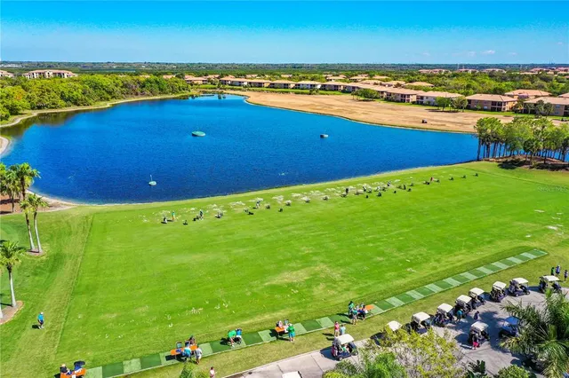 $385,000 | 7149 River Hammock Drive, Unit 101, Bradenton, FL 34212