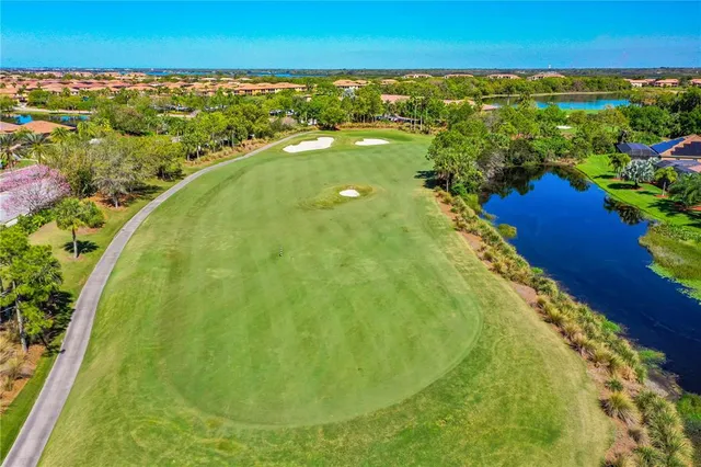 $385,000 | 7149 River Hammock Drive, Unit 101, Bradenton, FL 34212