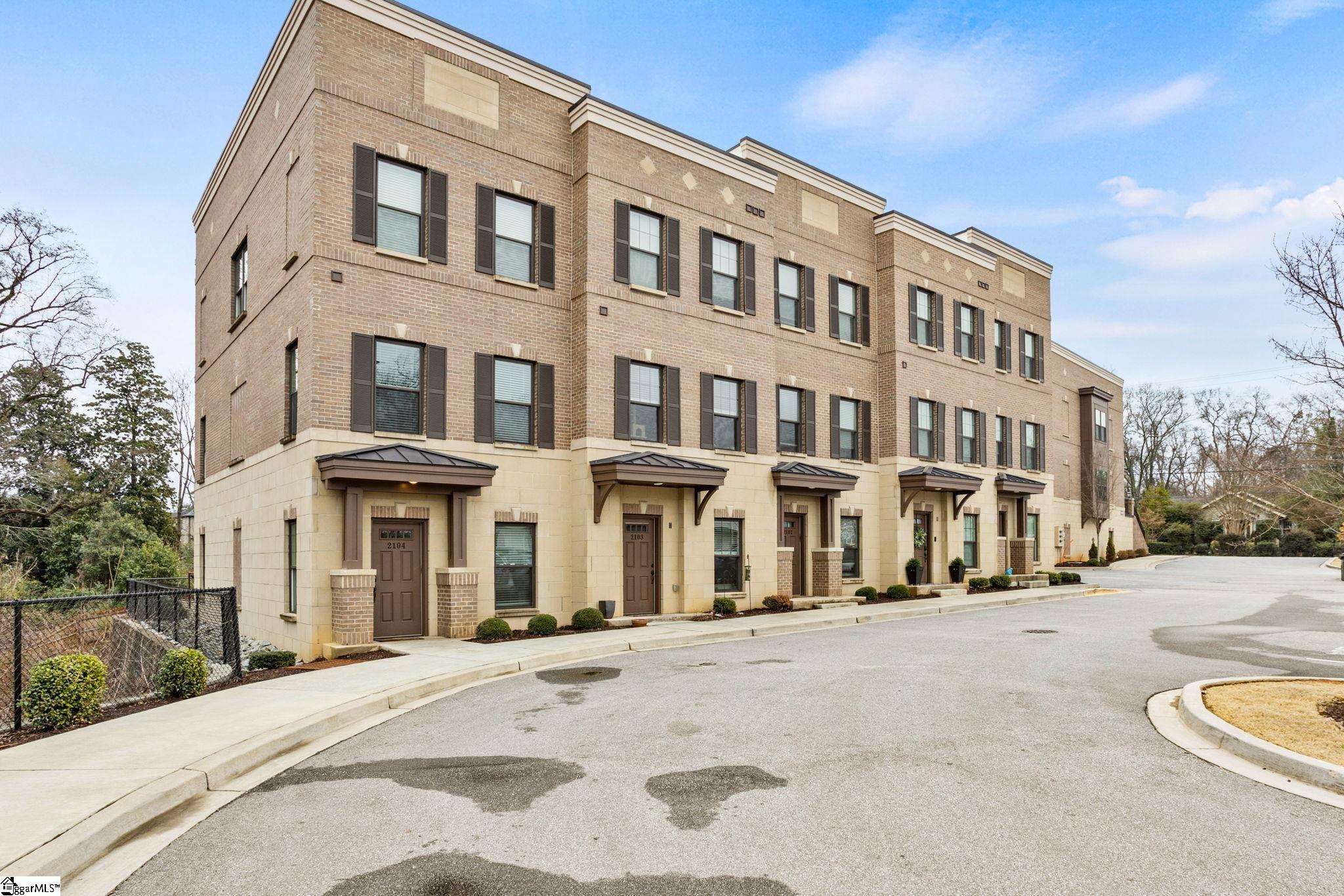 1505 East North Street, Unit 2101 Greenville, SC 29607 - Photo 34 of 35 Gallery Image 34