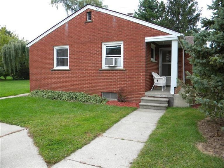 47675 Cherry Hill Road Canton, MI 48188 - Photo 3 of 10 Photo 3