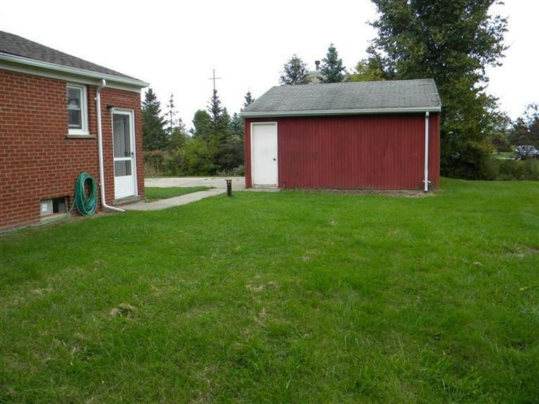 47675 Cherry Hill Road Canton, MI 48188 - Photo 4 of 10 Photo 4
