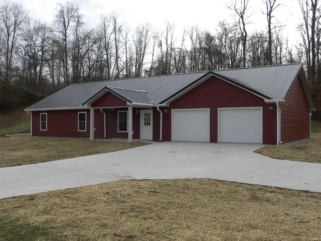 $409,900 | 752 West Thornridge Way, Spencer, IN 47460