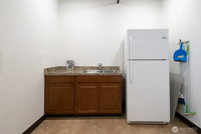 $2,200 | 12375 Reservation Road, Anacortes, WA 98221