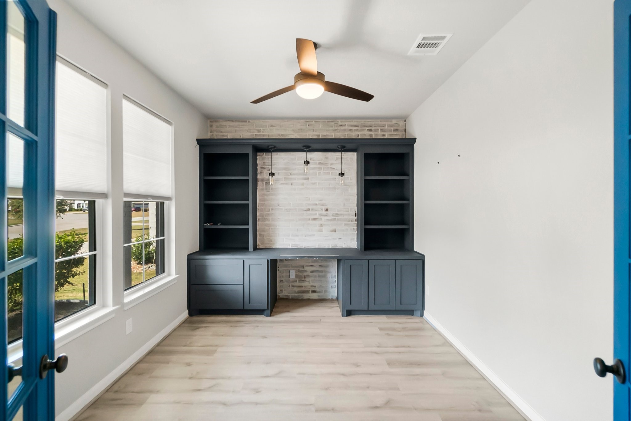 2324 Hagerman Road Conroe, TX 77384 - Photo 4 of 29