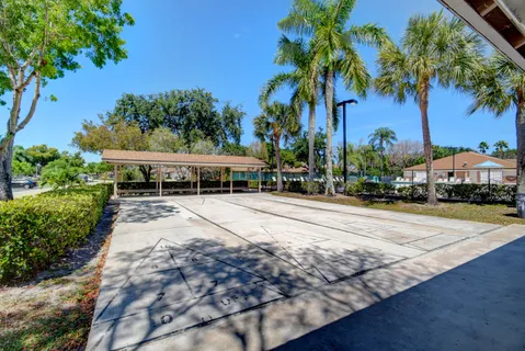 $383,000 | 8273 Springtree Road, Boca Raton, FL 33496
