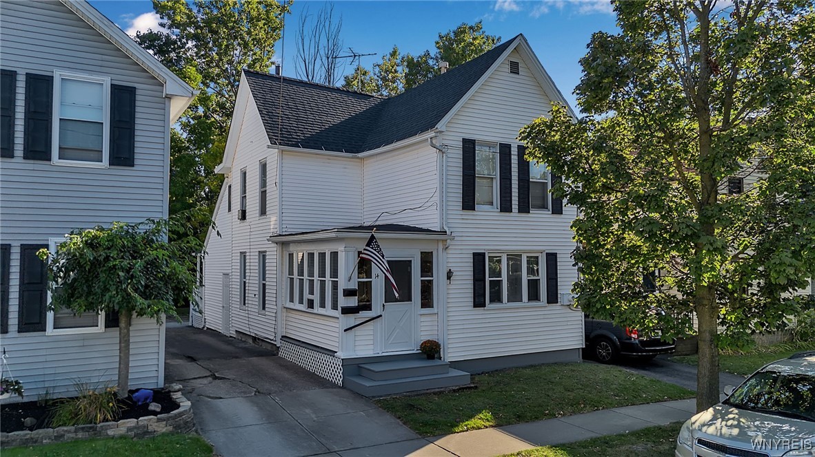 14 Clark Street Lancaster, NY 14086 - Photo 1 of 1