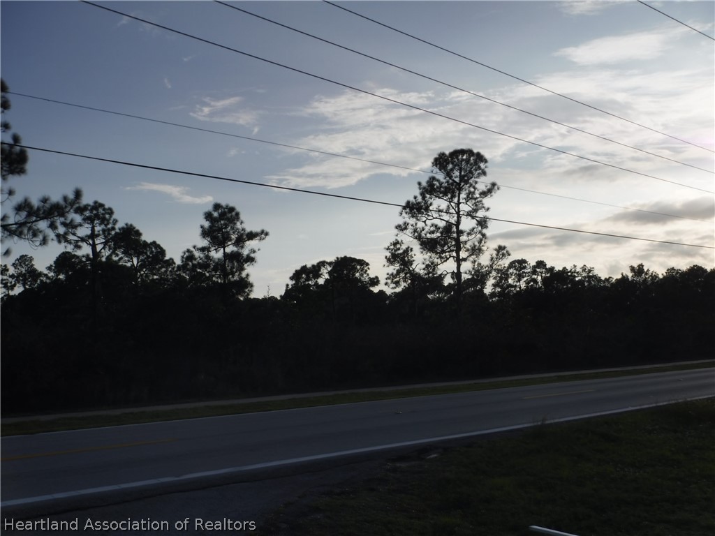 3713 Schumacher Road Sebring, FL 33872 - Photo 3 of 4 Gallery Image 3