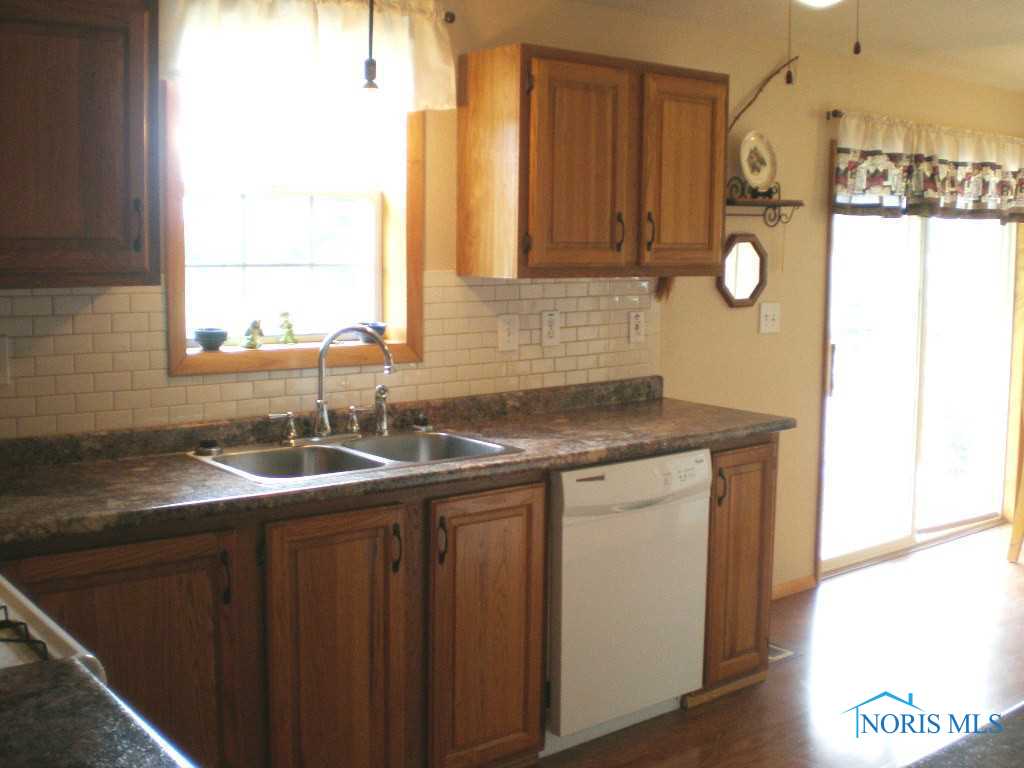 13404 Old State Line Road Swanton, OH 43558 - Photo 5 of 19 Gallery Image 5