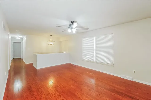 $2,045 | 513 Northeast Grant Drive, Blue Springs, MO 64014