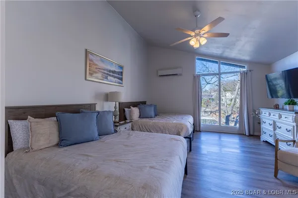 $669,000 | 41 Walkers Cay Drive, Osage Beach, MO 65065