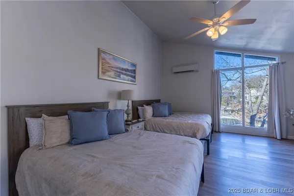 $669,000 | 41 Walkers Cay Drive, Osage Beach, MO 65065