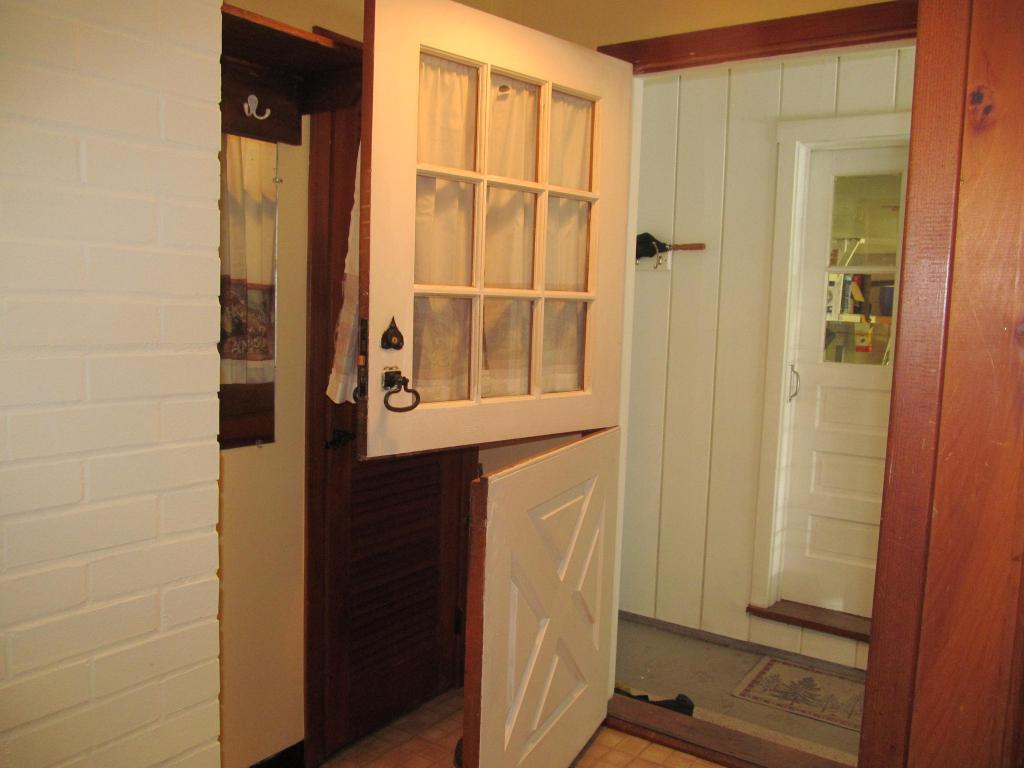 1234 Town Line Road Rutland Town, VT 05701 - Photo 4 of 36