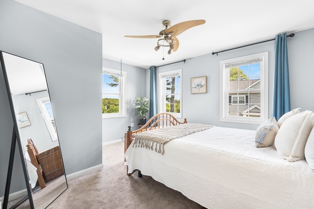 25 Gordon Road Lynn, MA 01904 - Photo 19 of 35