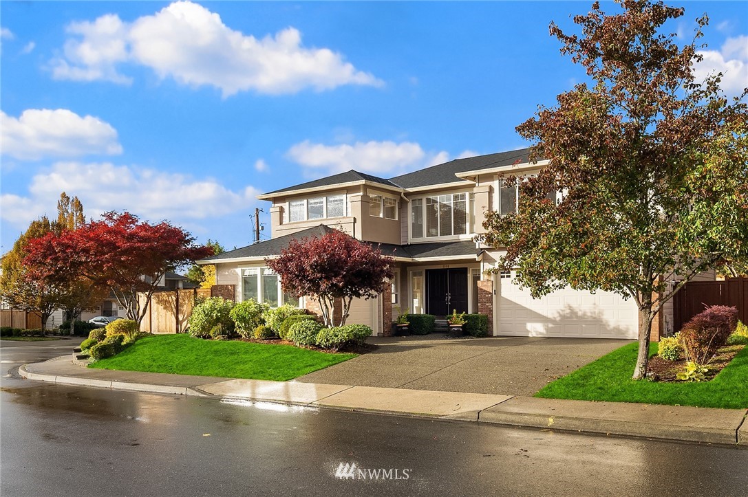 1900 Northeast 35th Place Renton, WA 98056 - Photo 2 of 30 Gallery Image 2