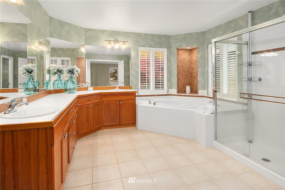 1900 Northeast 35th Place Renton, WA 98056 - Photo 21 of 30 Gallery Image 21