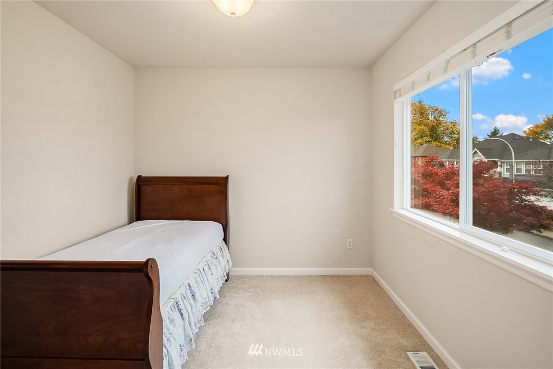 1900 Northeast 35th Place Renton, WA 98056 - Photo 23 of 30 Gallery Image 23