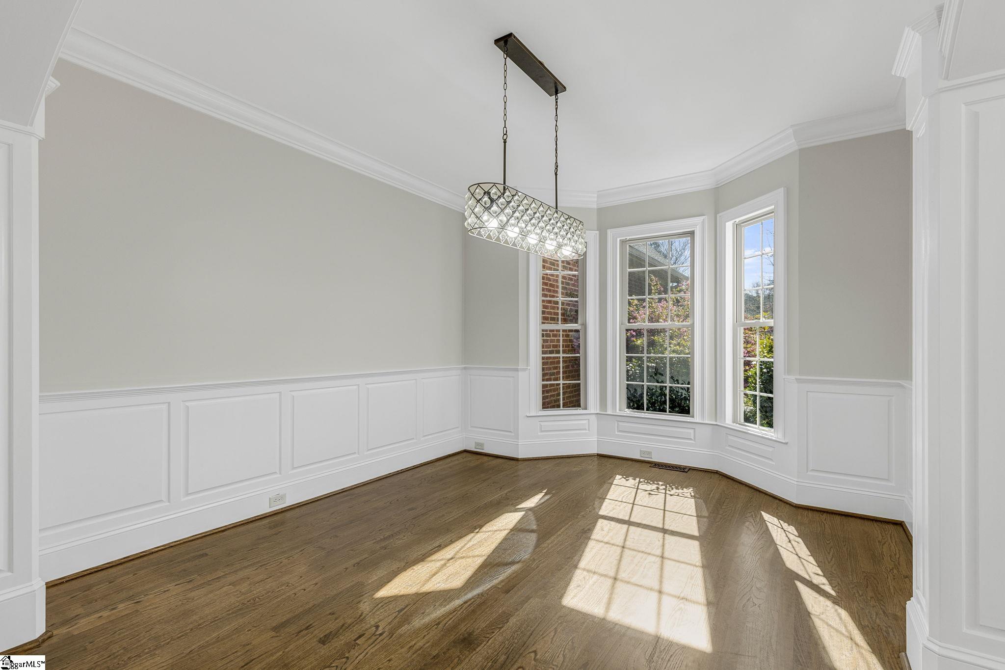 113 Ledgestone Way Greer, SC 29651 - Photo 5 of 36 Light and Airy...Perfect for Entertaining