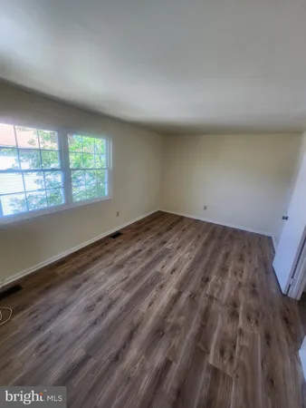 $2,100 | 3021 S Grove, Upper Marlboro, MD 20774