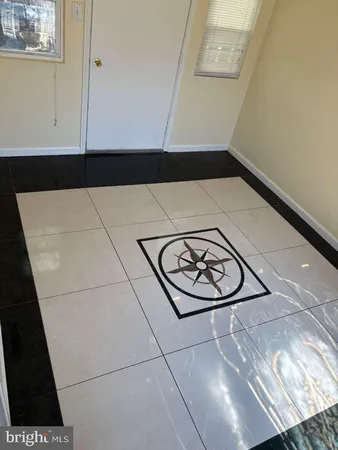 $2,100 | 3021 S Grove, Upper Marlboro, MD 20774