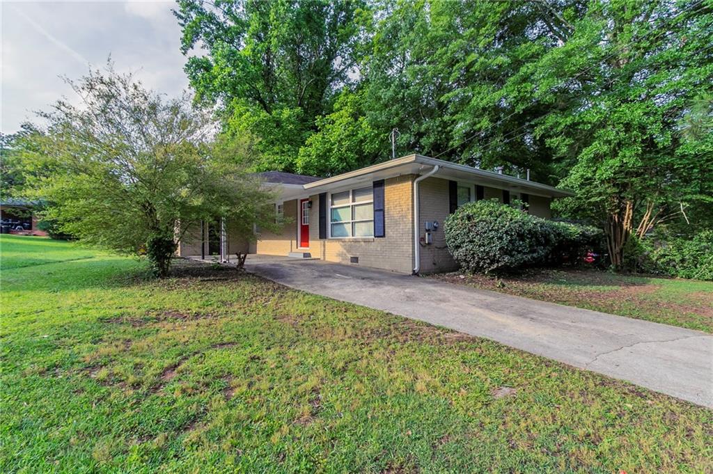 4029 Moffat Court Decatur, GA 30035 - Photo 2 of 21