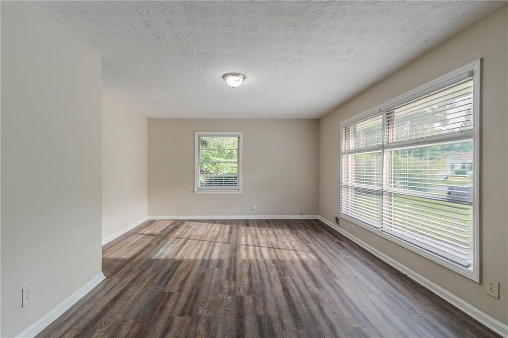 4029 Moffat Court Decatur, GA 30035 - Photo 3 of 21