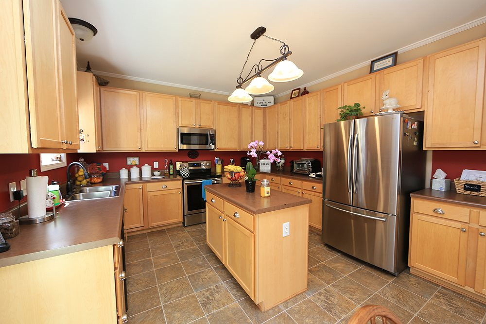 1401 Red Brick Road Garner, NC 27529 - Photo 2 of 21 Kitchen/tons of cabinets