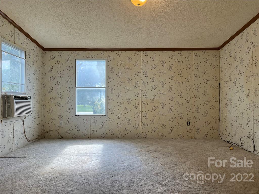 8581 Highway 268 Elkin, NC 28621 - Photo 21 of 45