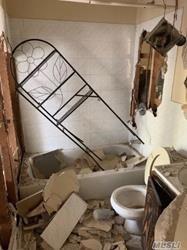 689 Madison Street Brooklyn, NY 11221 - Photo 8 of 20 a bathroom with a toilet