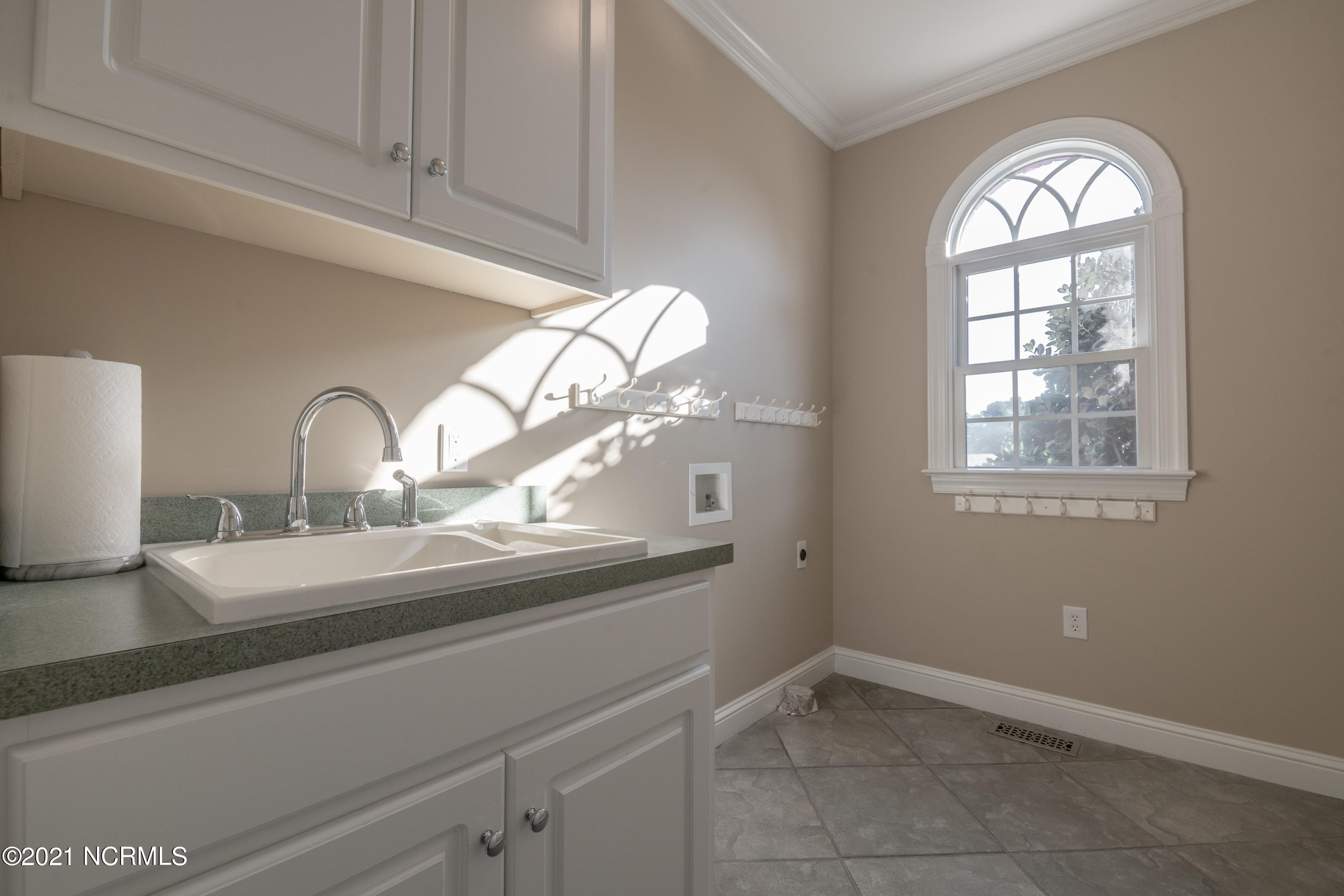 5508 Adrian Road Wilson, NC 27896 - Photo 37 of 74 LAUNDRY 3