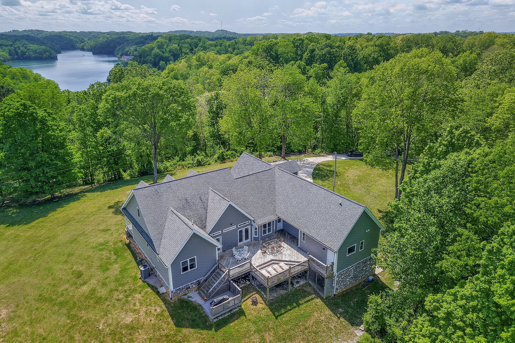 487 Cedar Hill Road Celina, TN 38551 - Photo 14 of 72