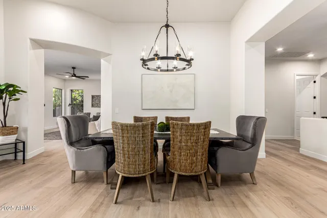 $1,375,000 | 940 West Macaw Drive, Chandler, AZ 85286