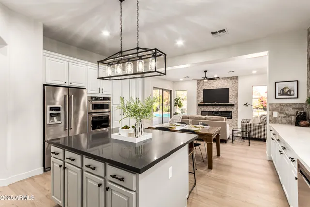 $1,375,000 | 940 West Macaw Drive, Chandler, AZ 85286