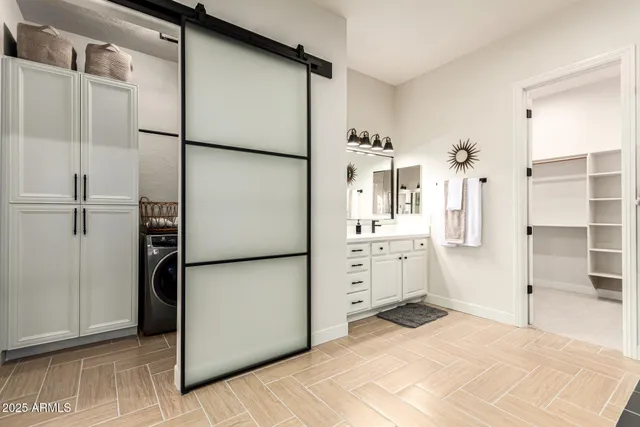 $1,375,000 | 940 West Macaw Drive, Chandler, AZ 85286