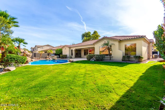 $1,375,000 | 940 West Macaw Drive, Chandler, AZ 85286