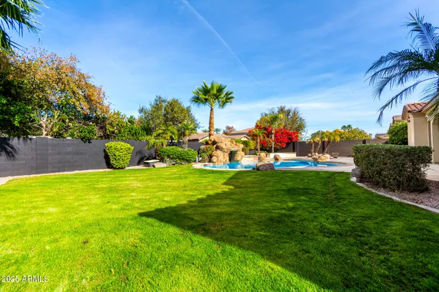 $1,375,000 | 940 West Macaw Drive, Chandler, AZ 85286