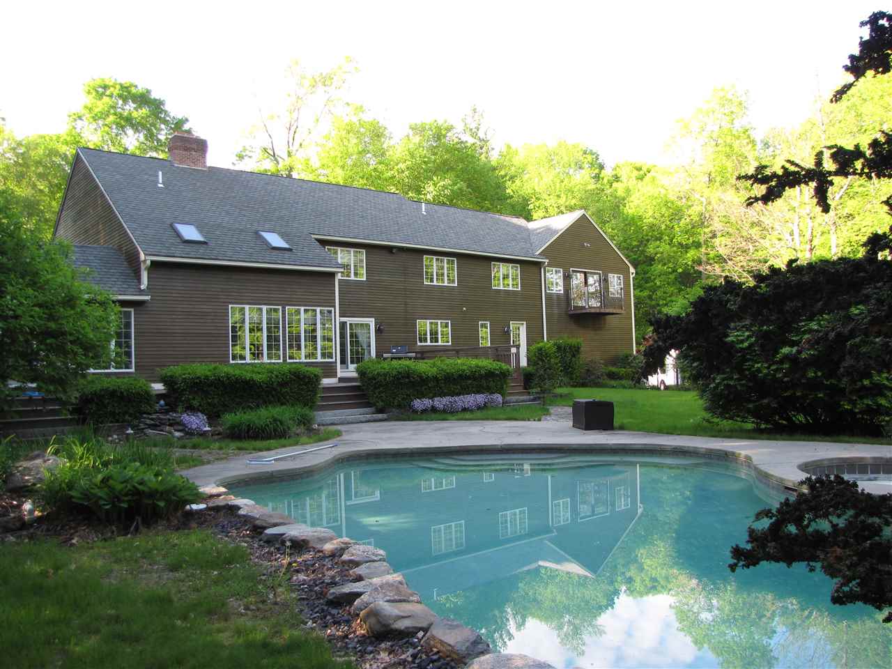 1 Treasure Way Atkinson, NH 03811 - Photo 1 of 34