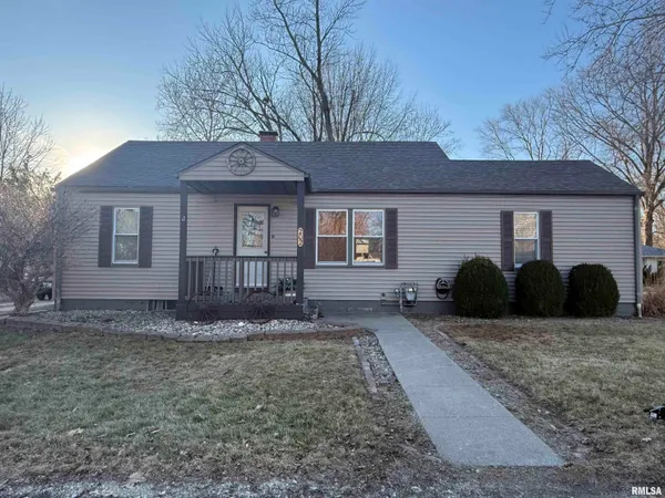 $94,000 | 202 North Robinson Street, Lewistown, IL 61542