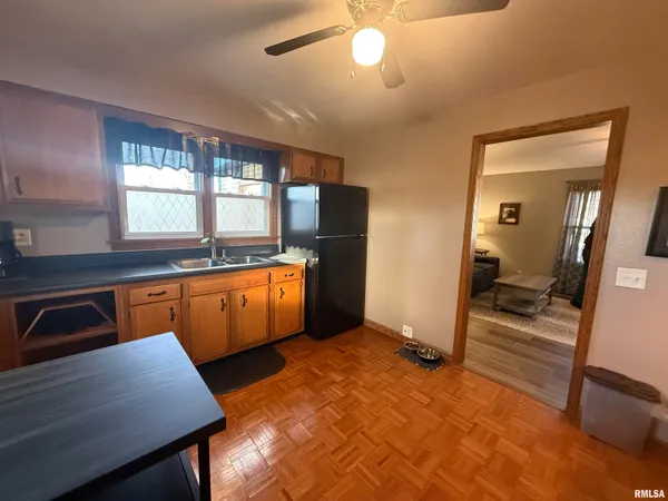 $94,000 | 202 North Robinson Street, Lewistown, IL 61542