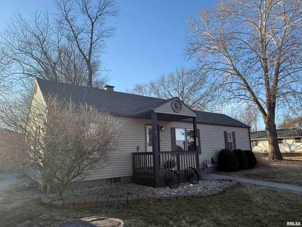 $94,000 | 202 North Robinson Street, Lewistown, IL 61542