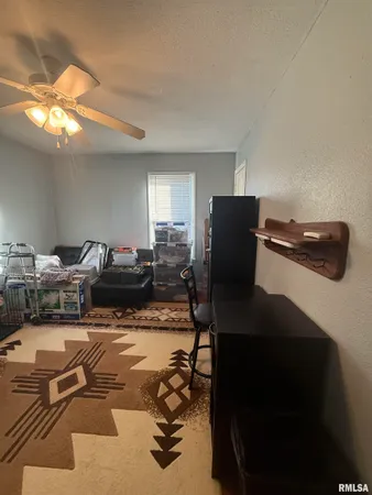 $94,000 | 202 North Robinson Street, Lewistown, IL 61542