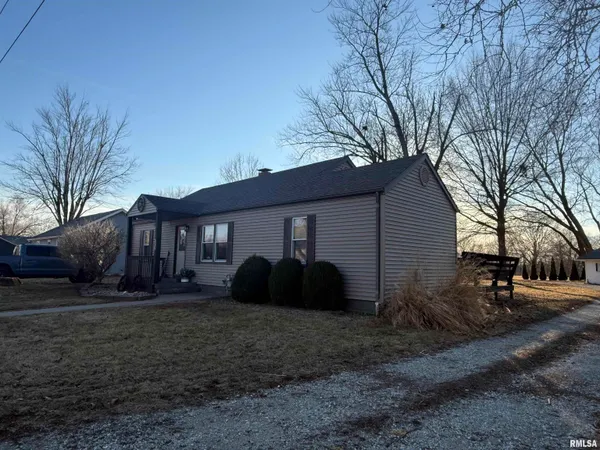 $94,000 | 202 North Robinson Street, Lewistown, IL 61542